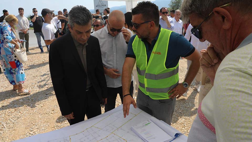 Чиста вода за Струга