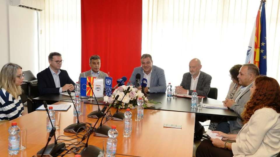 Министерот Меџити во посета на Преспанскиот Регион