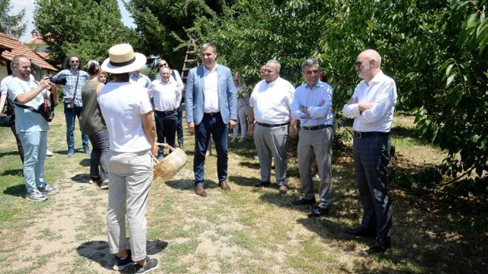 Министерот Меџити во посета на Преспанскиот Регион