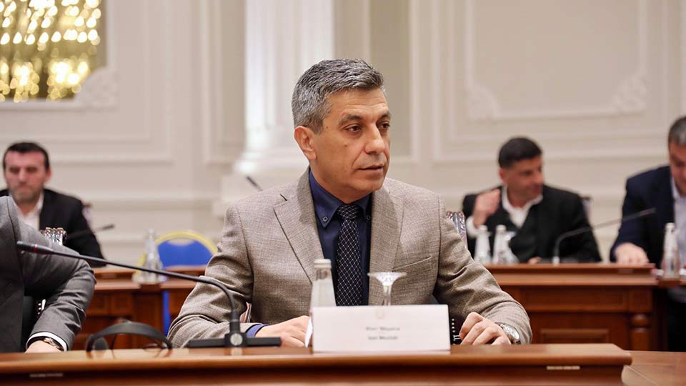 Mexhiti me apel deri te komunat: Aplikoni me projekte, 50 milionë euro tjera në dispozicion të komunave