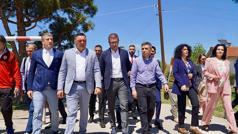 Izet Mexhiti, sot e vizitoi komunën e Kavadarit