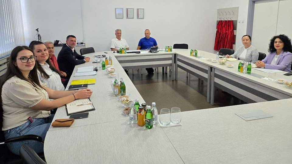 Министерството за животна средина и компаниите од пробиштипскиот регион